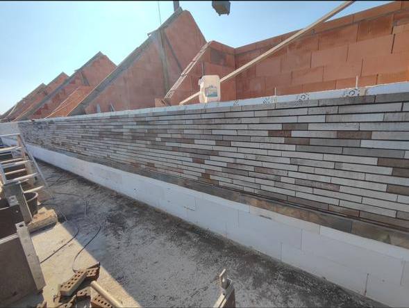 Mur z bloczków